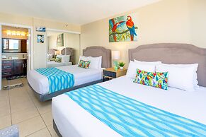Premium Remodeled Condo in Waikiki with 2 Double Beds and Parking