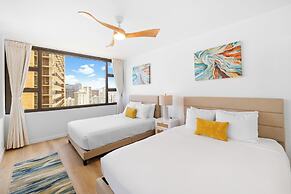 Premium Remodeled Condo in Waikiki with 2 Double Beds and Parking