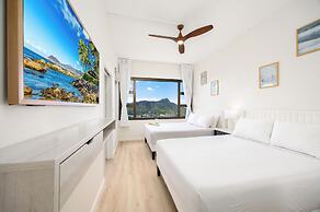 Premium Remodeled Condo in Waikiki with 2 Double Beds and Parking