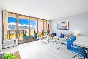 Premium Remodeled Condo in Waikiki with 2 Double Beds and Parking