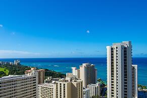 Premium Remodeled Condo in Waikiki with 2 Double Beds and Parking