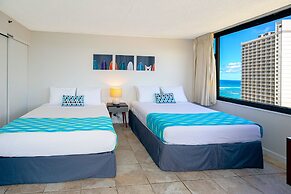 High Floor Ocean View Condo with 2 Double Beds