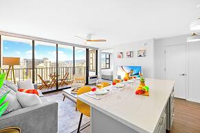 High Floor Ocean View Condo with 2 Double Beds