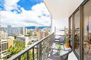 High Floor Ocean View Condo with 2 Double Beds