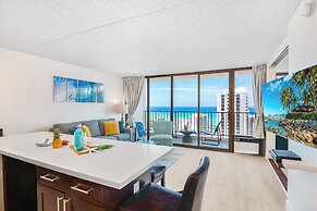 High Floor Ocean View Condo with 2 Double Beds