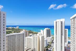 High Floor Ocean View Condo with 2 Double Beds