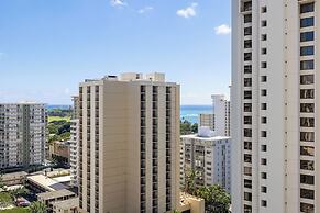 Diamond Head and Ocean views with 2 Double Beds and Parking