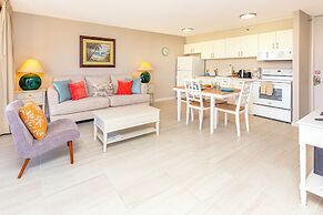 Diamond Head and Ocean views with 2 Double Beds and Parking