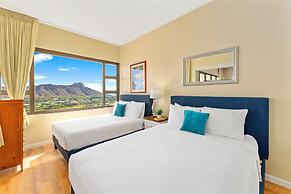 Diamond Head and Ocean views with 2 Double Beds and Parking