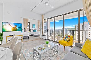 Diamond Head and Ocean views with 2 Double Beds and Parking