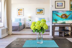 Diamond Head and Ocean views with 2 Double Beds and Parking