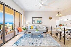 Diamond Head and Ocean views with 2 Double Beds and Parking