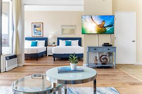 Diamond Head and Ocean views with 2 Double Beds and Parking