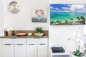 High Floor Mountain View with 2 Double Beds and Parking