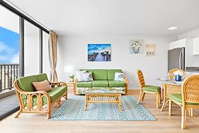 High Floor Mountain View with 2 Double Beds and Parking