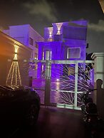 Workview Suites by Pot of Gold