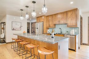 Snowflake by Avantstay Ski In/out + Patio