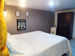 $ PROMO $ Big Rooftop Apt 10 BDRM w/Pool @Poblado