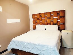 $ PROMO $ Big Rooftop Apt 10 BDRM w/Pool @Poblado