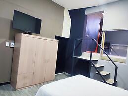 $ PROMO $ Big Rooftop Apt 10 BDRM w/Pool @Poblado