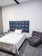 $ PROMO $ Big Rooftop Apt 10 BDRM w/Pool @Poblado