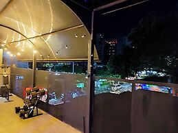 $ PROMO $ Big Rooftop Apt 10 BDRM w/Pool @Poblado