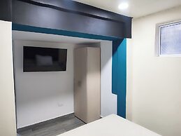 $ PROMO $ Big Rooftop Apt 10 BDRM w/Pool @Poblado