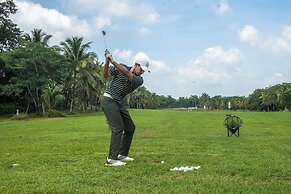 Roaring River Resort