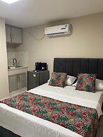 Beach Apartments Nabusimake