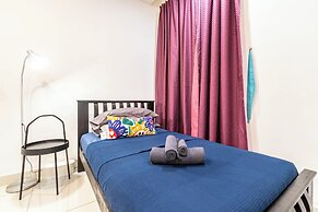Sleeps 6 Near Bukit Jalil Fiber Long Short Stay