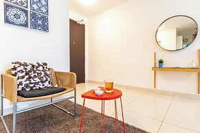 Sleeps 6 Near Bukit Jalil Fiber Long Short Stay