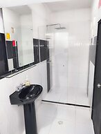 $ PROMO $ 11 Bedrooms with bathrooms Aprtmnt + 2 Jacuzzis and a roofto