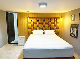 $ PROMO $ 11 Bedrooms with bathrooms Aprtmnt + 2 Jacuzzis and a roofto