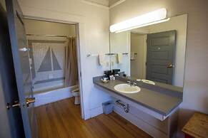 Dam Site Historic District Casitas