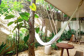 TEVA TULUM