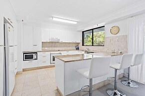Tranquil 2 Bedroom on Burleigh Headland