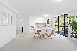 Tranquil 2 Bedroom on Burleigh Headland