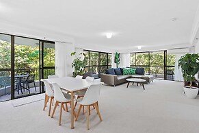 Tranquil 2 Bedroom on Burleigh Headland