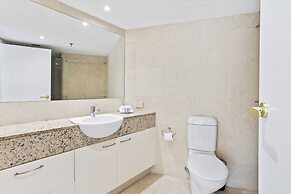 Tranquil 2 Bedroom on Burleigh Headland