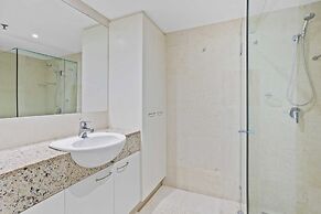 Tranquil 2 Bedroom on Burleigh Headland