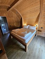 VICOLUNGO Glamor Lodge & Spa Ondaland waterpark