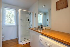 Pacific Views - Waiheke Island