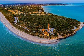 Lovers Key Resort 1201