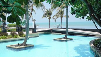 Villa Nilaya  - Beachfront Villa Hua Hin
