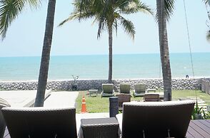 Villa Nilaya  - Beachfront Villa Hua Hin