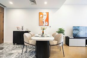 Estella Luxury Vacation Hotel Apartment