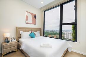 Estella Luxury Vacation Hotel Apartment