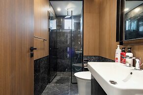 Estella Luxury Vacation Hotel Apartment