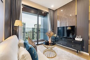 Estella Luxury Vacation Hotel Apartment