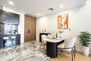 Estella Luxury Vacation Hotel Apartment